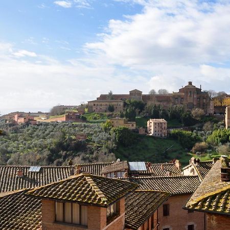 Appartamento Panoramico San Martino 12 Siena Dış mekan fotoğraf