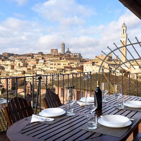 Appartamento Panoramico San Martino 12 Siena Dış mekan fotoğraf