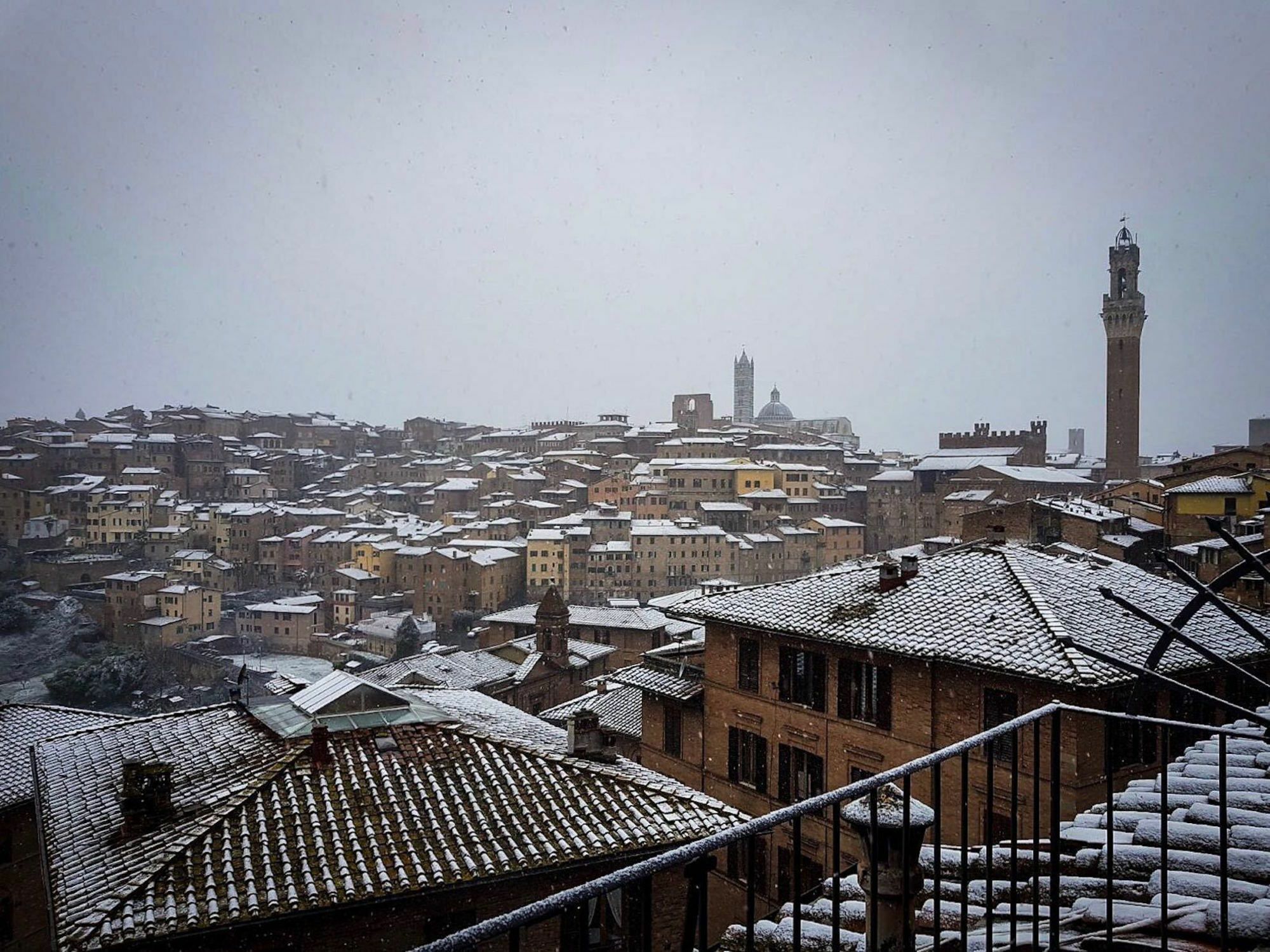 Appartamento Panoramico San Martino 12 Siena Dış mekan fotoğraf